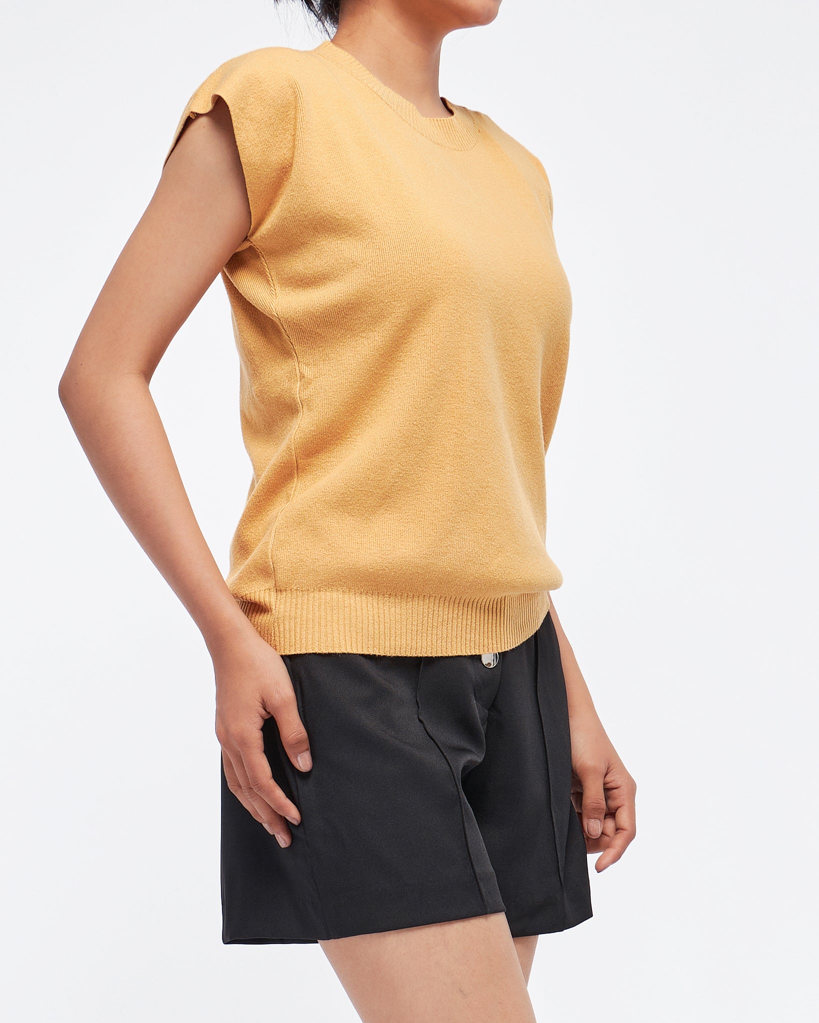MOI OUTFIT-Soft Knit Lady Crop Top 10.90