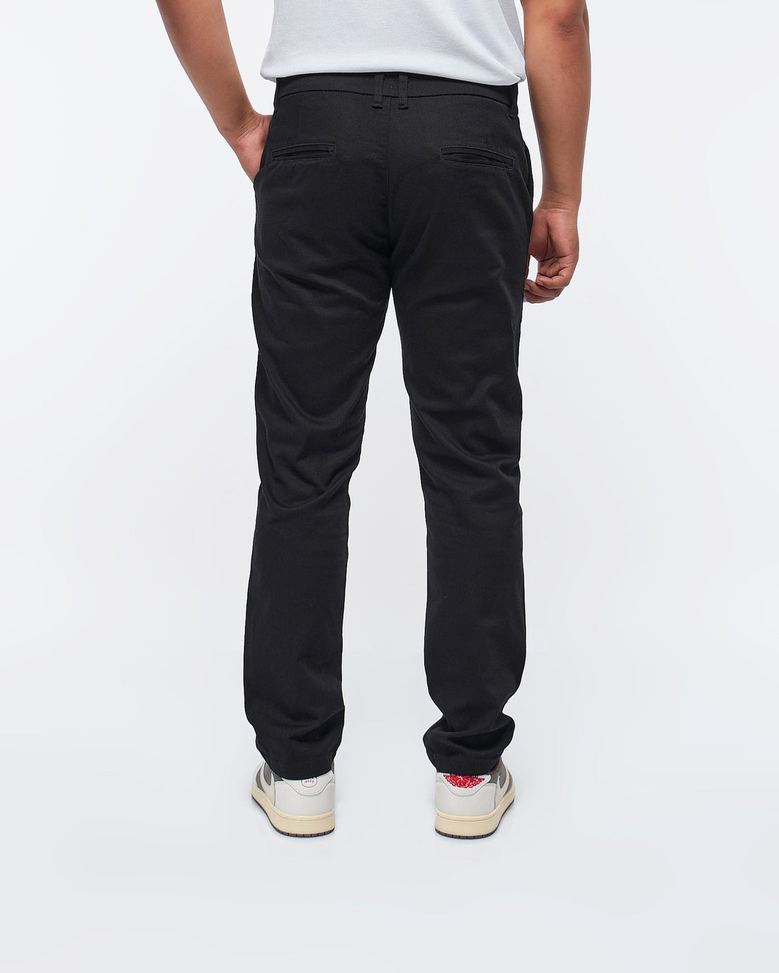 MOI OUTFIT-Stretchy Men Khaki Pants 24.90