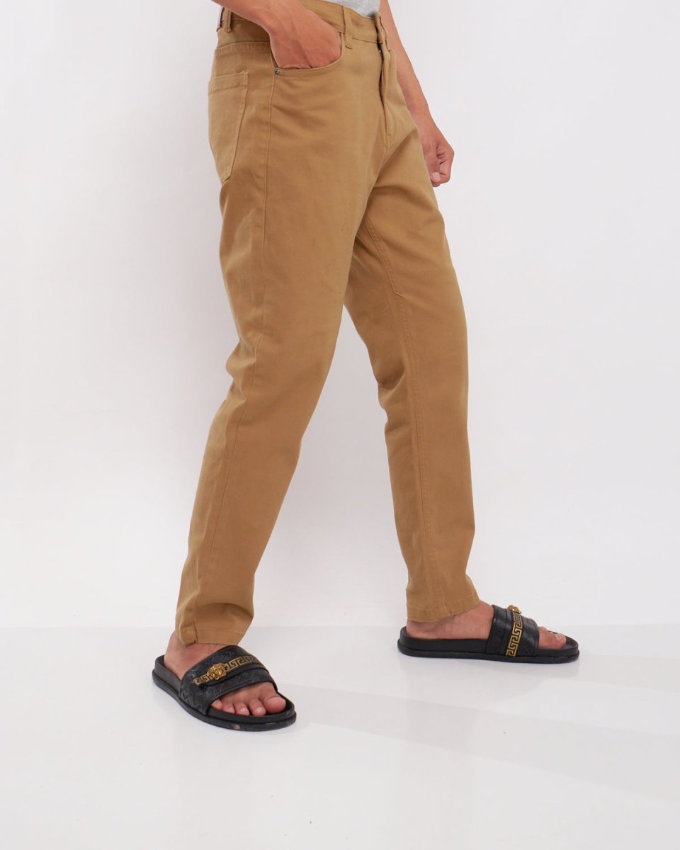MOI OUTFIT-Stretchy Solid Color Men Jeans 23.90