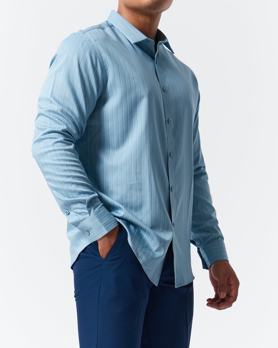 MOI OUTFIT-Stripes Pattern Men Long Sleeve Shirt 22.90