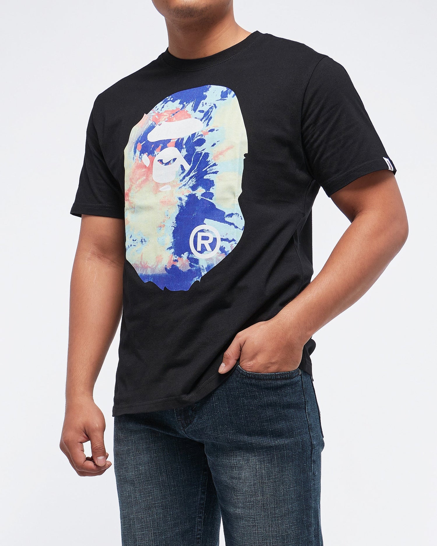 MOI OUTFIT-Tie dye Gorrilla Face Printed Men T-Shirt 17.90