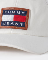 MOI OUTFIT-Tommy Cream Cap 13.90
