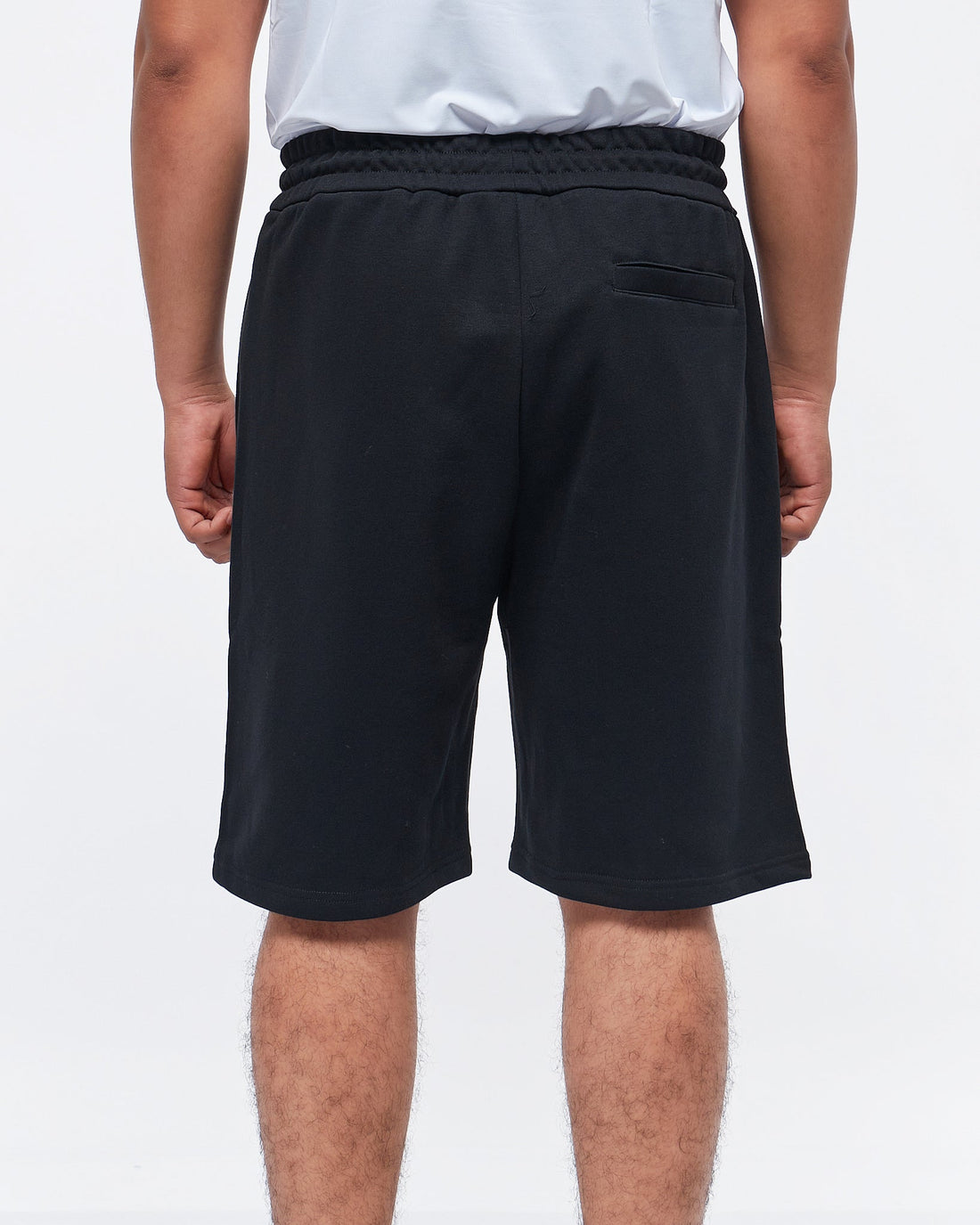 MOI OUTFIT-Yellow Fish Embroidered Men Shorts 18.90